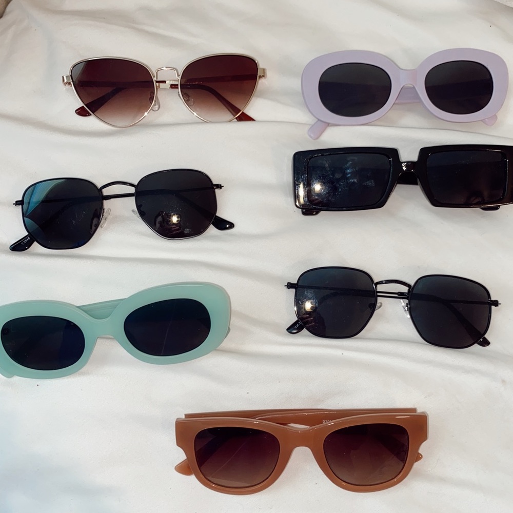 7 pairs of sunglasses
